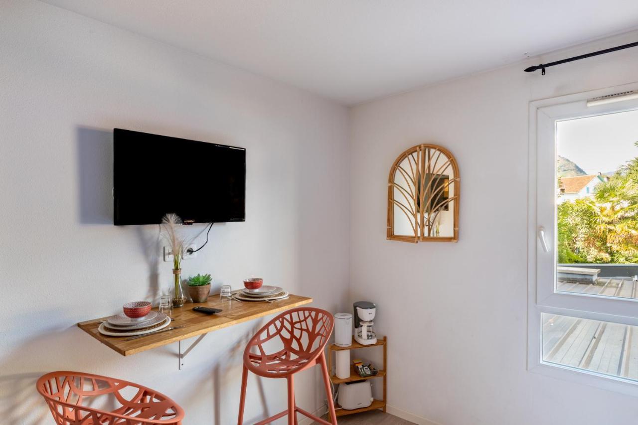 Les Cocons De Lourdes Apartment Exterior photo