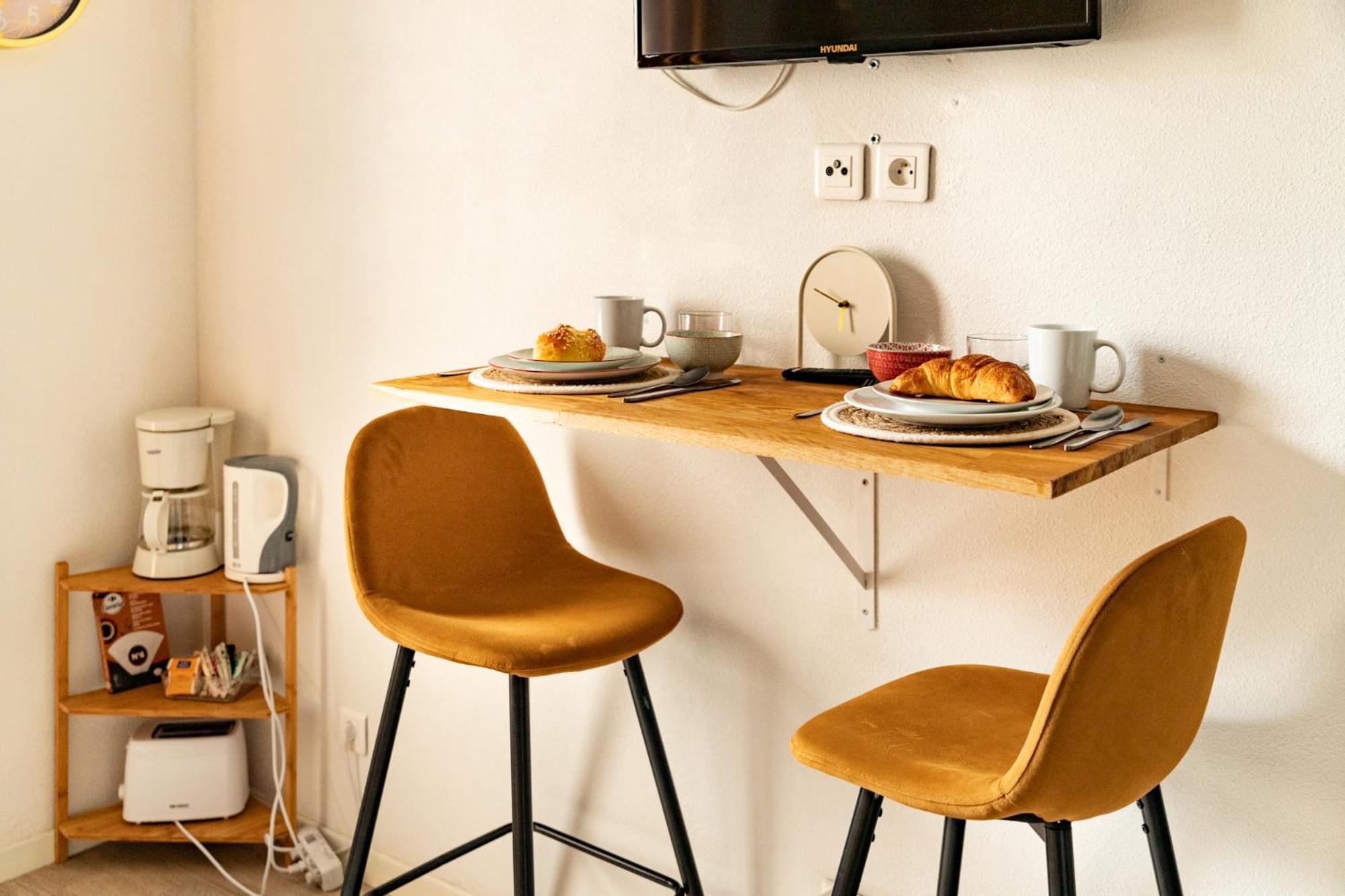 Les Cocons De Lourdes Apartment Room photo